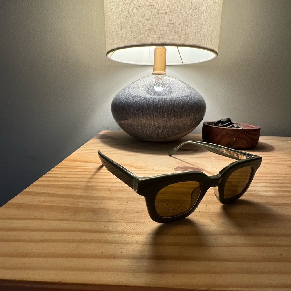 Eyebobs Stylish Green Sunglasses